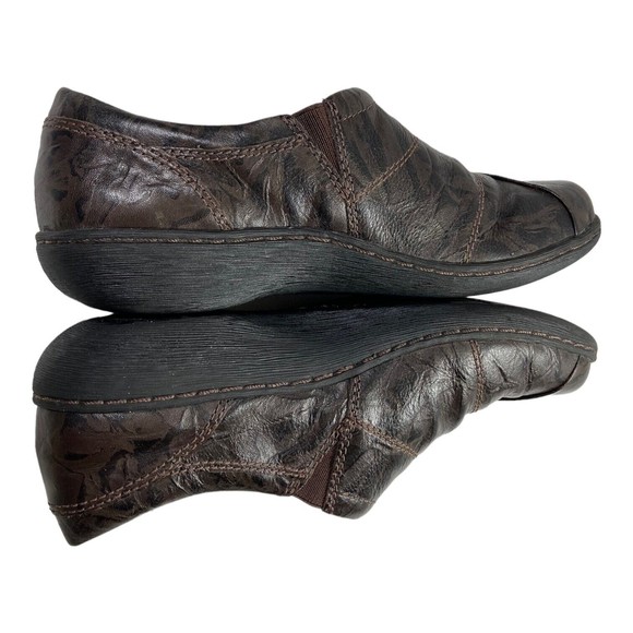 Clarks Comfort Shoes Soft Cushion Brown Weathered Leather Women's 8M EUC - Picture 6 of 10